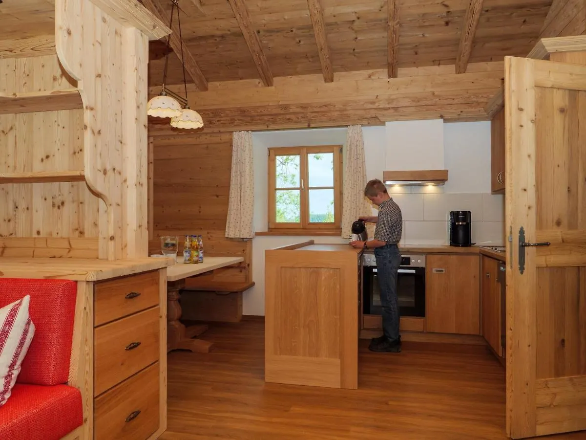 Farm stay Der Anderlbauer Am See Schliersee