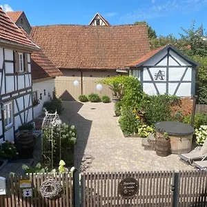  Ferienhaus Altes Grabenhoefchen