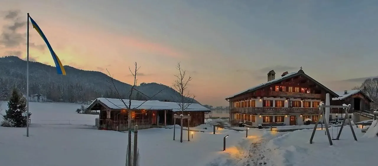 Der Anderlbauer am See Schliersee Bauernhof